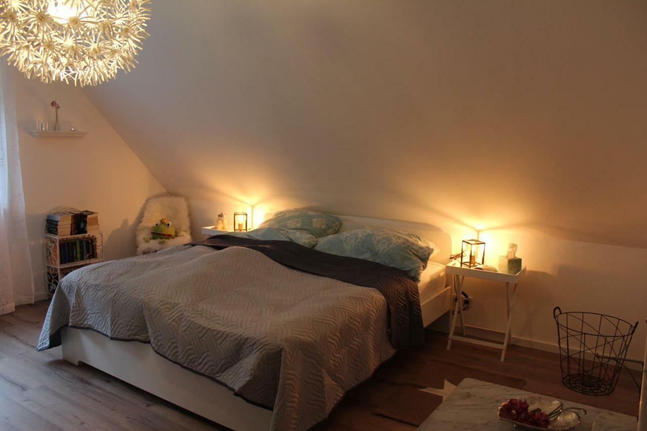 Ferienwohnung Im Türmchen Oberfell Exterior foto
