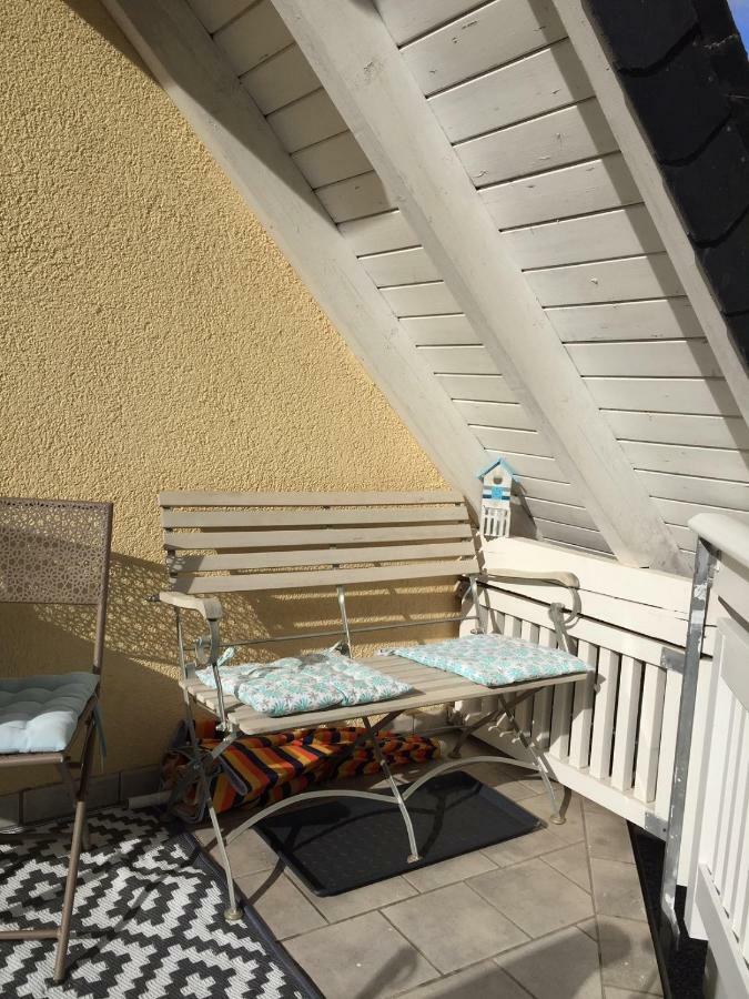 Ferienwohnung Im Türmchen Oberfell Exterior foto